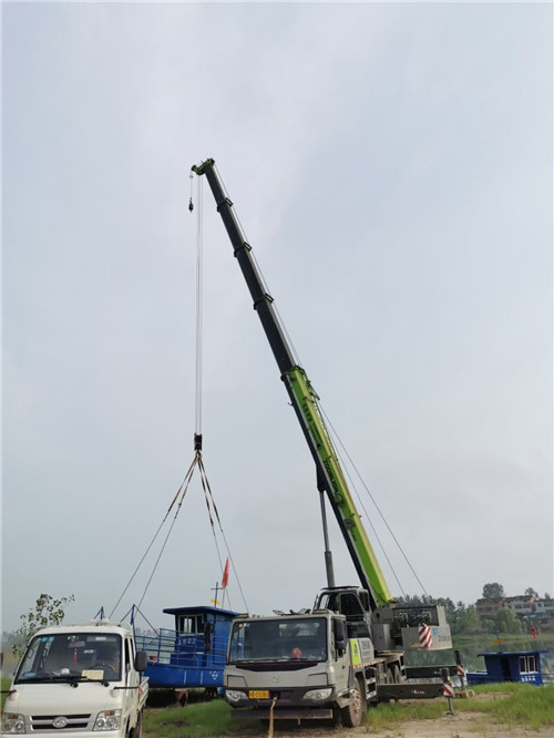 英吉沙县桥梁建设吊装案例